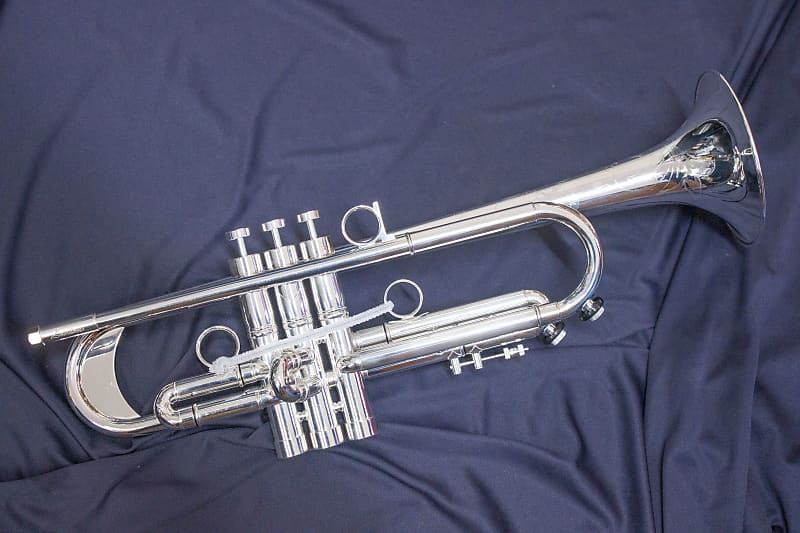 Trompeta Apolo Trumpet «Latino» Plateada image 1