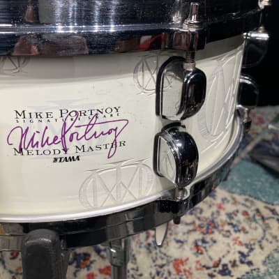 Tama - 14x5.5" Mike Portnoy Signature, Melody Master, Limited Edition Snare Drum 2006 - White image 5