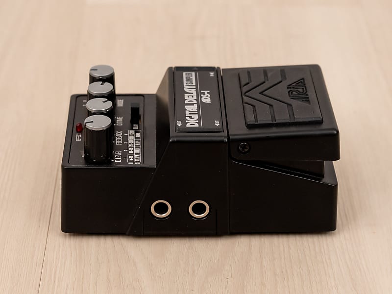 ギター ARIA DIGITAL DELAY SAMPLER ADS-1 Vintage Aria ADS-1 Digital Delay & Sampler Effects Pedal