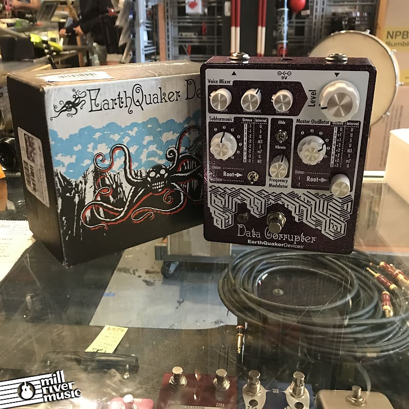 Earthquaker Devices Data Corrupter w/ Box Used