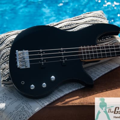 YAMAHA　RBX550R Yamaha RBX 550 bass guitars