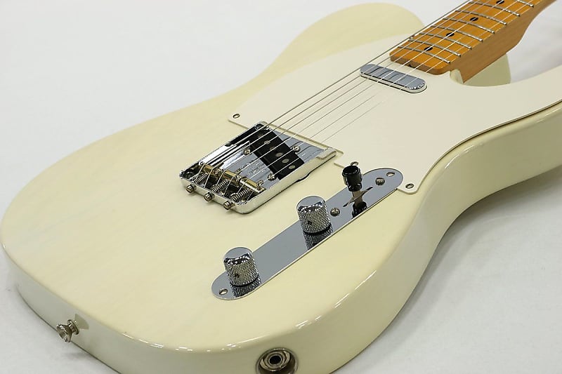 Fender American Vintage '52 Telecaster White Blonde 2000s image 2