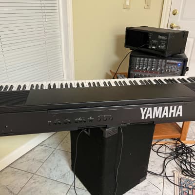 Yamaha  P-150 Digital Piano image 3