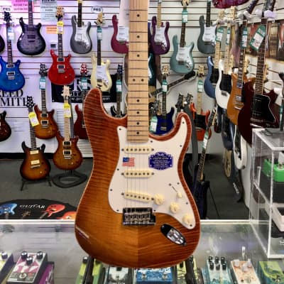 Fender Prototype American Deluxe Stratocaster, 2012, *Rare* with Hardshell Case - Pre Owned image 2