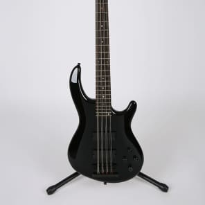 Dean Edge 8 8-String Electric Bass Black
