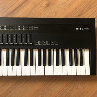 Novation ReMOTE 61 SL MKIII MIDI Controller image 5