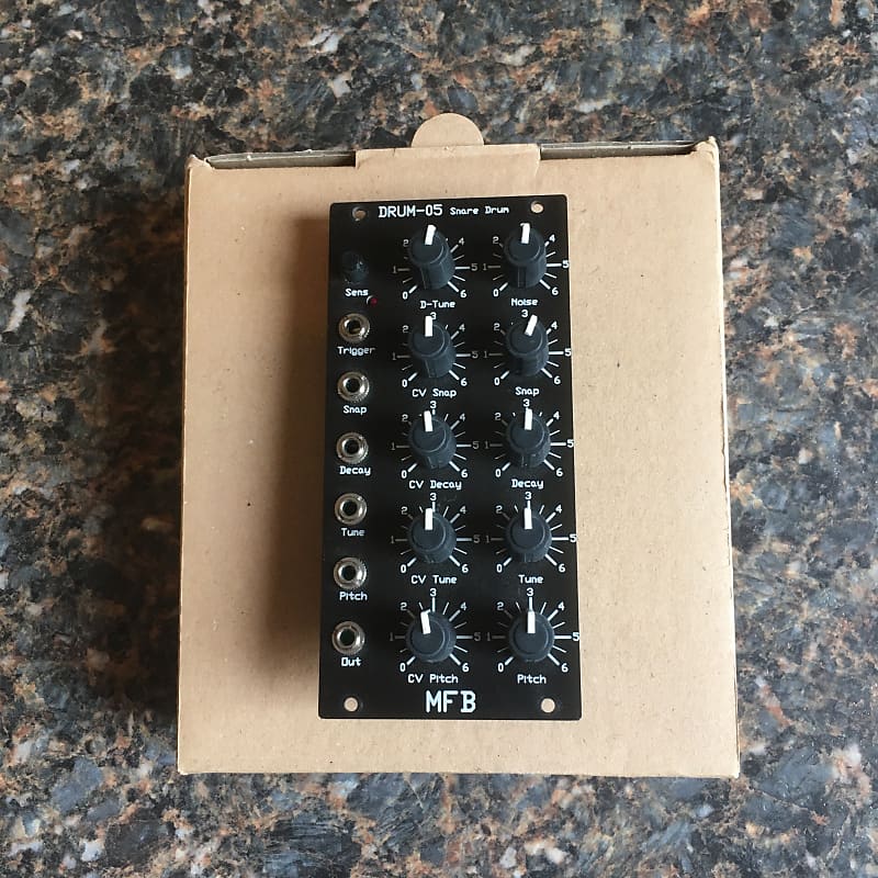 MFB Drum 05 Eurorack snare drum module Reverb