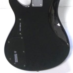 Ibanez Soundgear SRX300 4-String Electric Bass Guitar in Black Speckle Finish image 2