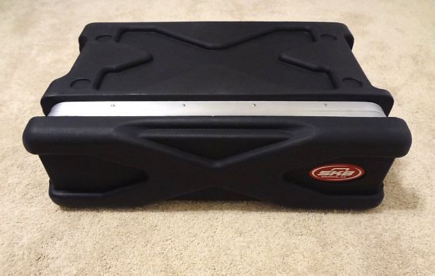 SKB 2U Shallow X-Rack Case - 2 Space Effects Rack [1SKB