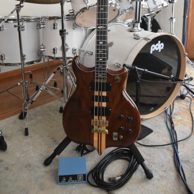 Alembic Series I 1 4 string bass guitar LED's + Original Hard case & DS-5 power image 25
