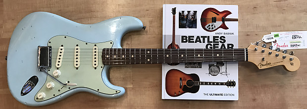 Beatles stratocaster outlet