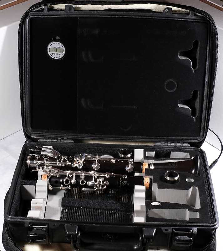 F. Arthur Uebel AdvantageL "A" + Lomax HumidiPro Reverb