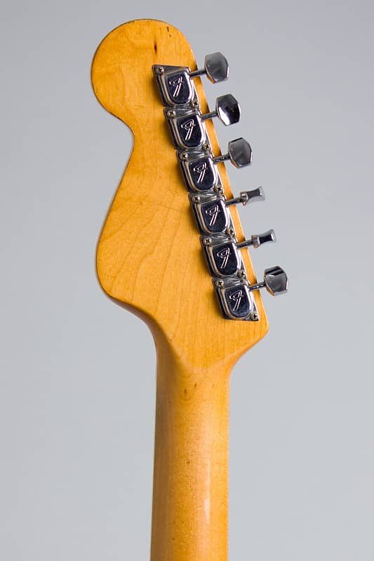 Fender Jaguar Sunburst 1966 – Chicago Music Exchange