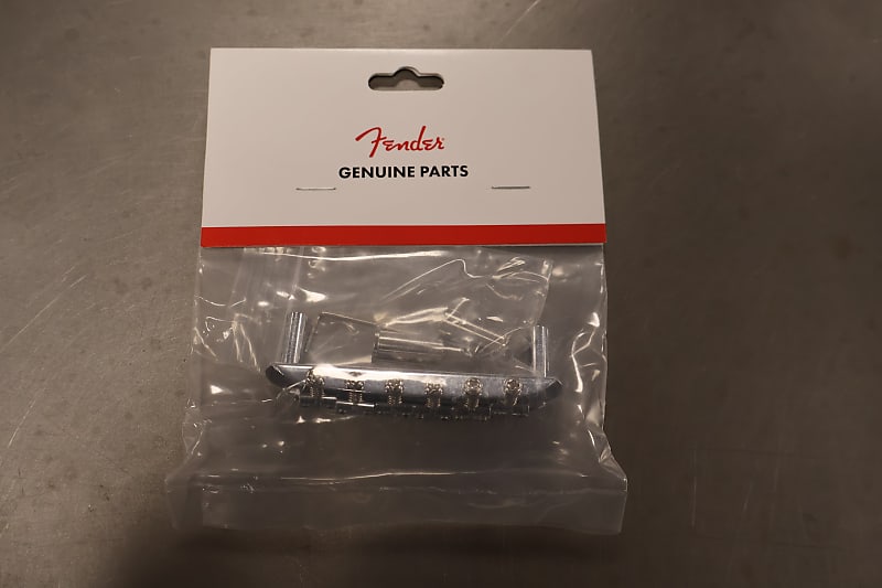 Fender Mustang Fully-adjustable Guitar Bridge (japan), 