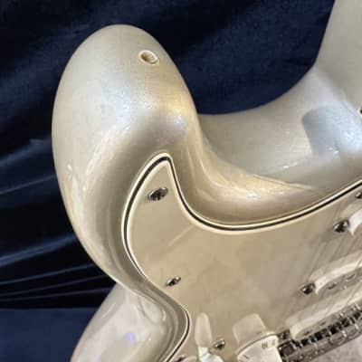 Fender American Standard Stratocaster Left Handed Blizzard Pearl 2010 image 9