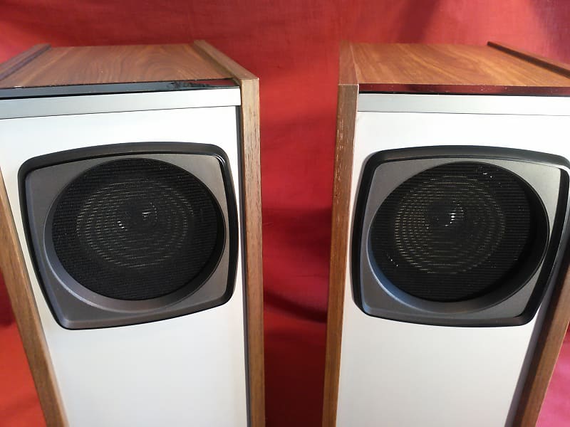 Akai SW-35 Jet Road System Speakers from 1972