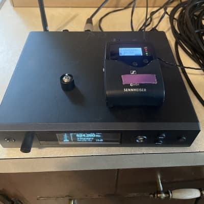 AKG IVM4500 In Ear Monitoring System BD1-50mW 3097H00010 FREE