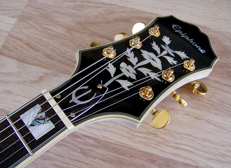Epiphone 1999 Union Jack Noel Gallagher Sheraton Supernova