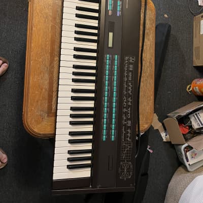 Yamaha DX7 Programmable Algorithm Synthesizer 1983 - 1987 - Black