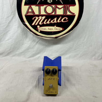 MXR MX-104 Script Distortion + 1973 - 1975 | Reverb