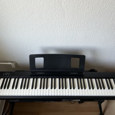 Roland FP-10 88-Key Digital Portable Piano 2019 - 2021 - Black