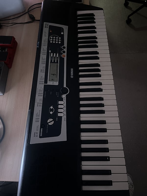 Yamaha ypt deals 210 keyboard