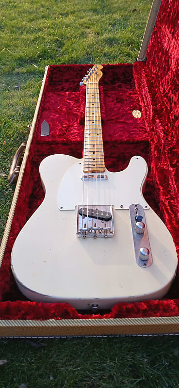 ギター 2006 Fender Custom ShopMBS Chris Fleming Fender Custom Shop Esquire and Pro Junior Pin-Up Graphic Set