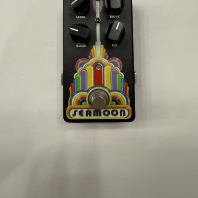 Seamoon FX Grind Machine Bass Overdrive Distortion Guitar Effect Pedal + Box image 2