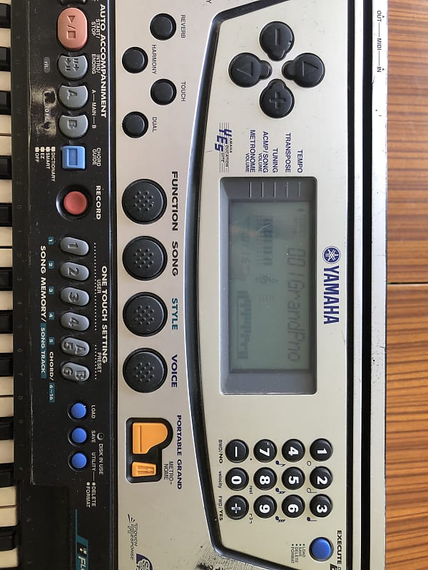 Yamaha PSR 340 keyboard portatone | Reverb