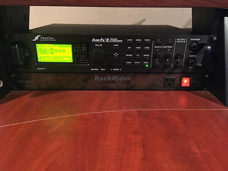 Fractal Audio Axe FX II Mark 2 with MFC-101 Mk 1 Foot | Reverb