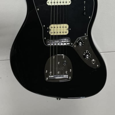 Fender Player Jaguar HS with Pau Ferro Fretboard 2018 - Present Black image 1