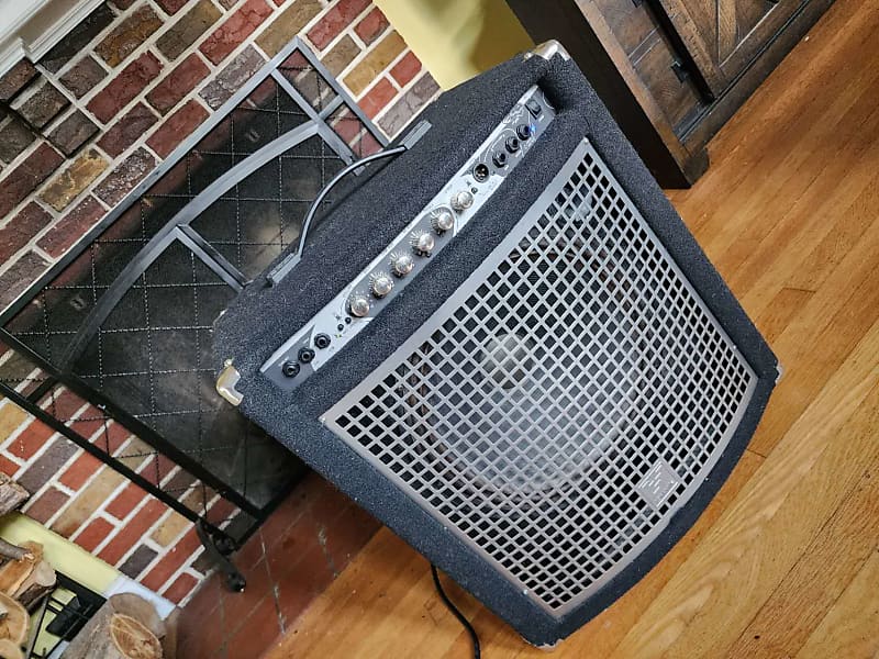 Yorkville Bass Master 200 XM 1x15 combo amp - black | Reverb