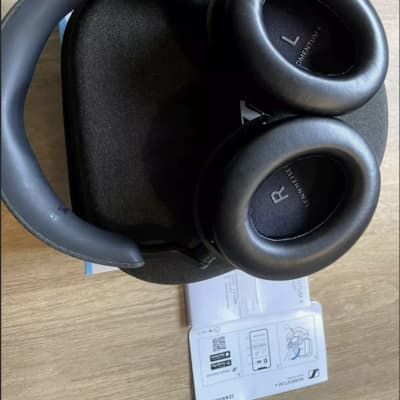 Sennheiser Momentum 4 Over The Ear Wireless Headphones - Black 2024 - Black image 3