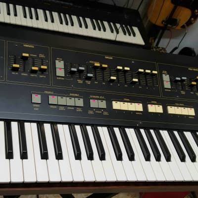 Yamaha SK-20 Symphonic Ensemble Synthesizer 1979 - 1980 - Black