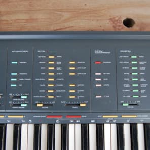Vintage Yamaha PSR 70 Electronic Keyboard *Midi *1985 *Great Sounds *Portable image 5