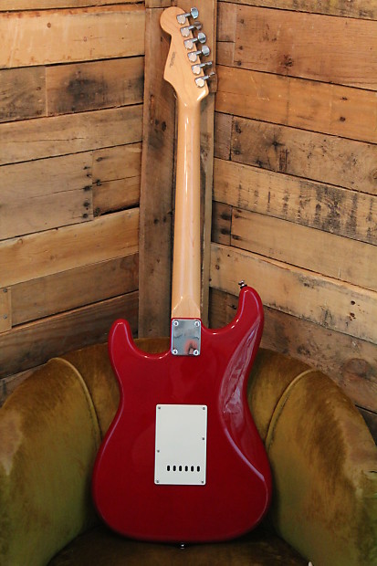 2009 Squier Vintage Modified Strat - Rosewood Fretboard 2009 Squier Vintage Modified Strat - Rosewood Fretboard