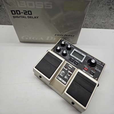Boss DD-20 Giga Delay | Reverb Canada