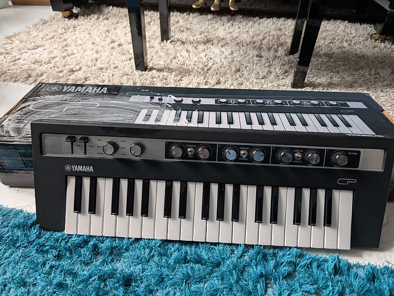 Yamaha Reface CP Mini Keyboard Rhodes Wurlitzer Clavinet