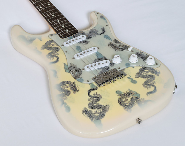 Fender Japan ST-62 SPL Dragon Stratocaster 2013 Limited