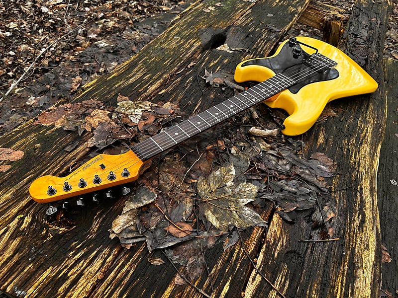 FERNANDES STC-50 Allan Holdwarth Fernandes STC-50 / Allan