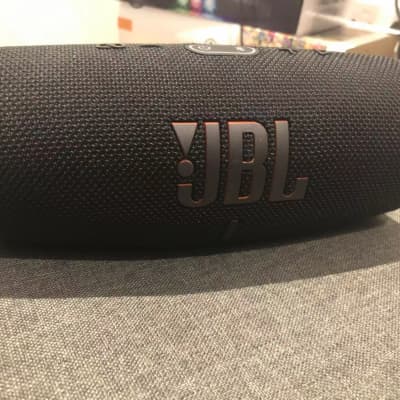 JBL Charger 5 Black Speaker 2022 Black image 2