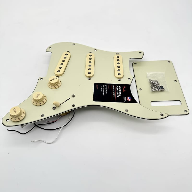 Fender Usa Stratocaster Yosemite Sss Loaded Pickguard Reverb 8384