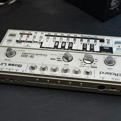 Roland TB-303 Bassline Synthesizer Module 1981 - 1984 - Silver image 3