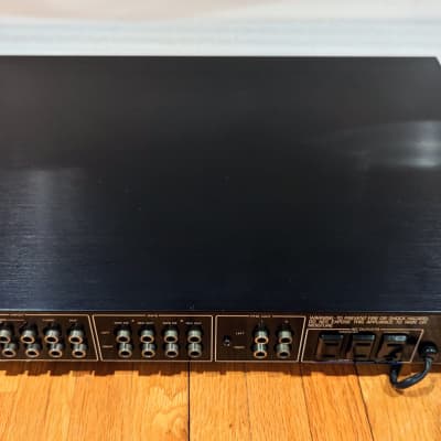 Yamaha C-2 Preamp / Control amp / Hi-End /  Fully Serviced &  Tested / Excellent / Free Shipping image 6
