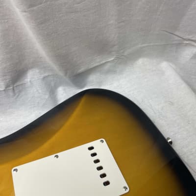 Fender JV Modified '50s Stratocaster HSS Guitar - MIJ Made In Japan 2022 - 2-Color Sunburst / Maple neck image 19
