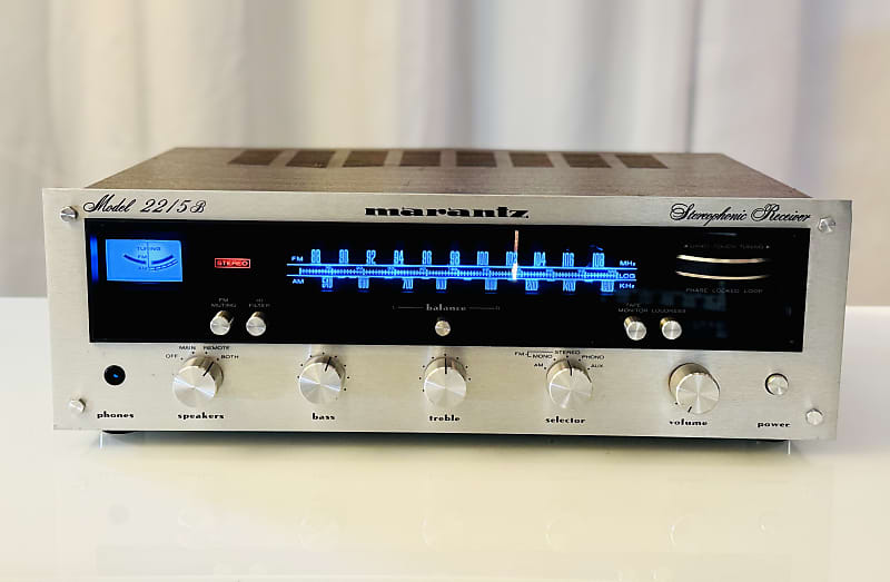 Vintage Marantz 2215B Receiver - Serviced + Cleaned + LED  			