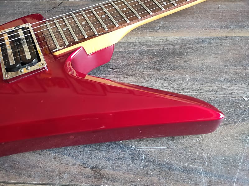 ギター ARIA PRO II ZZ RED Aria Pro II ZZ Deluxe Explorer 1983 Red Made in Japan | Reverb
