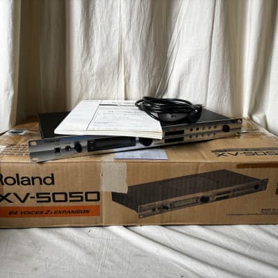 Roland XV-5050 64-Voice Synth Module xv5080 1-unit rack-module w/ box