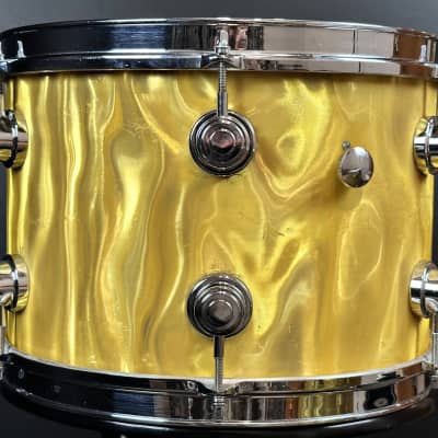 Camco 20/13/16" 1960's Oaklawn Era Drum Set - Gold Satin Flame image 12