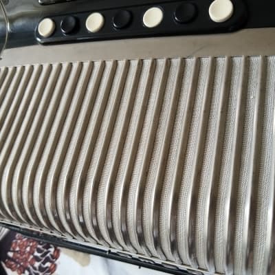 Hohner Ouverture Diatonic harmonica C-F image 6